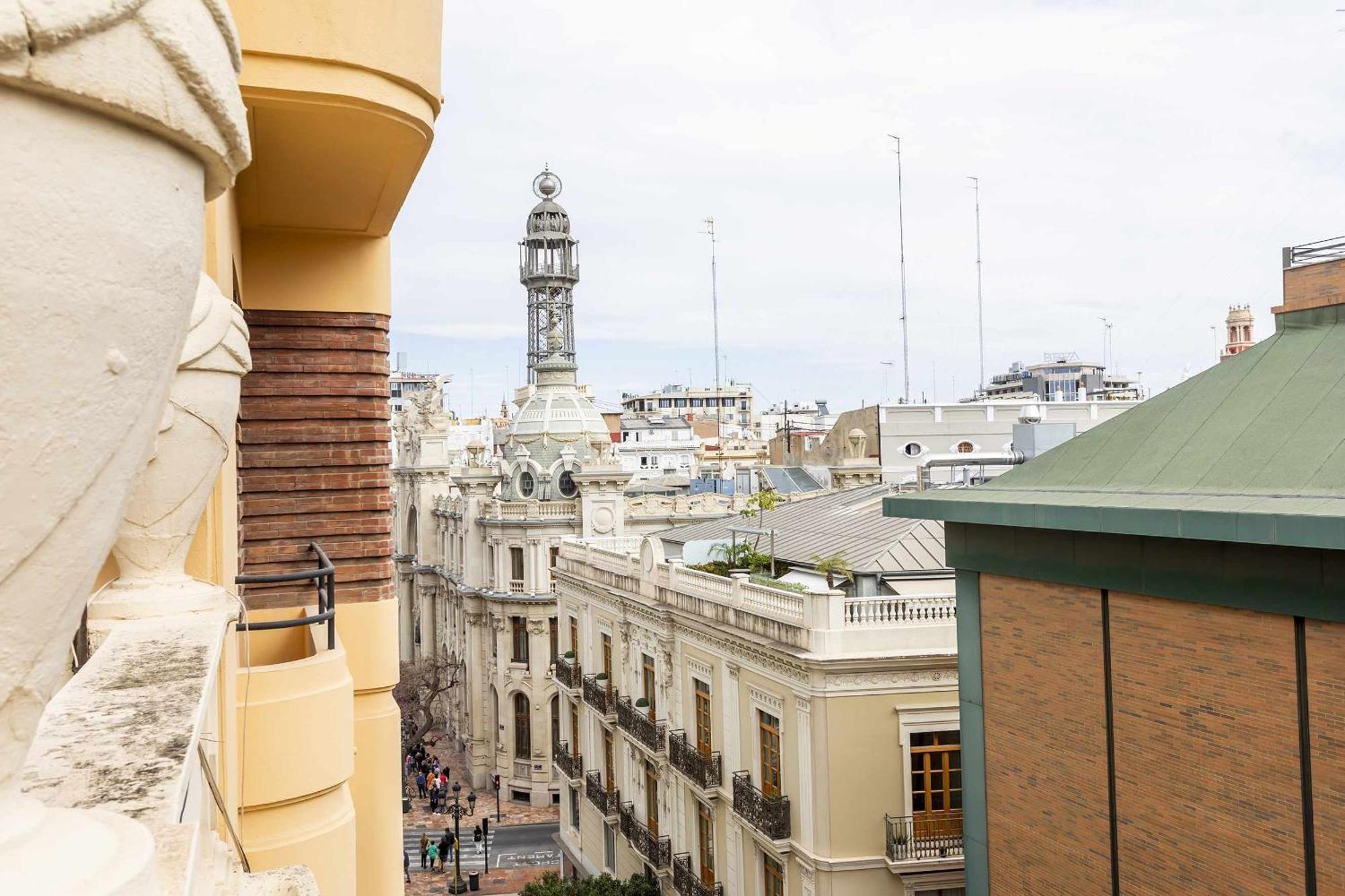 Atico De Lujo Plaza Ayuntamiento Apartman Valencia Kültér fotó